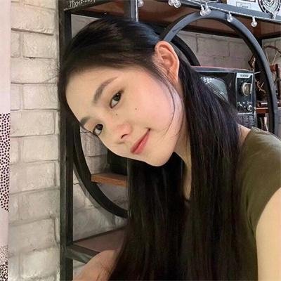 五个女生